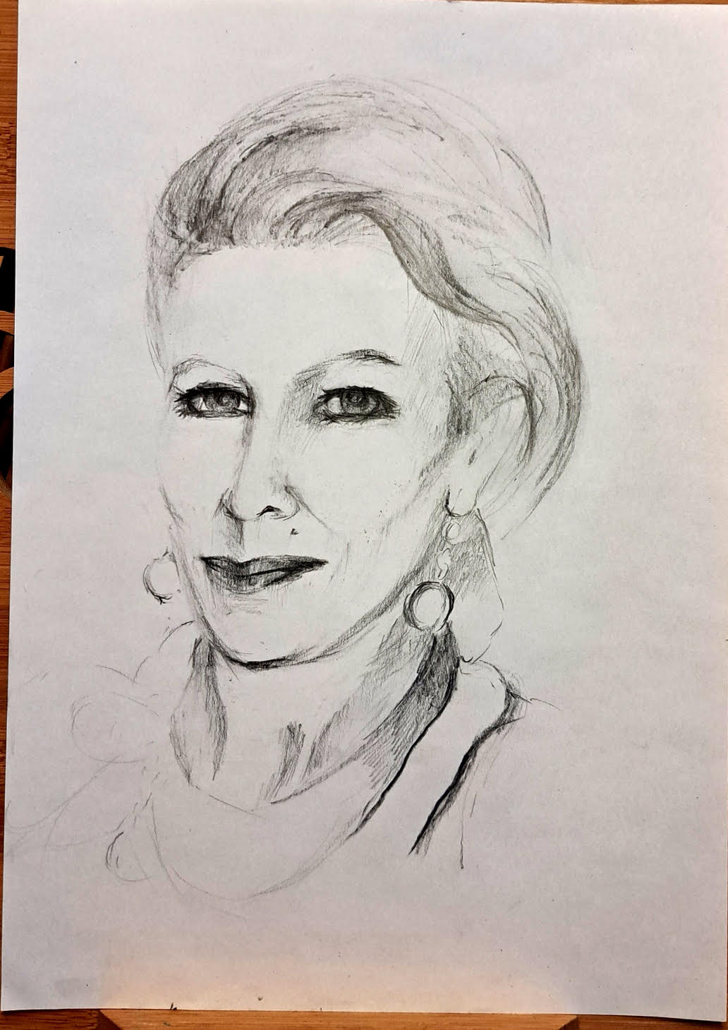 Portret kobiety z kolczykami